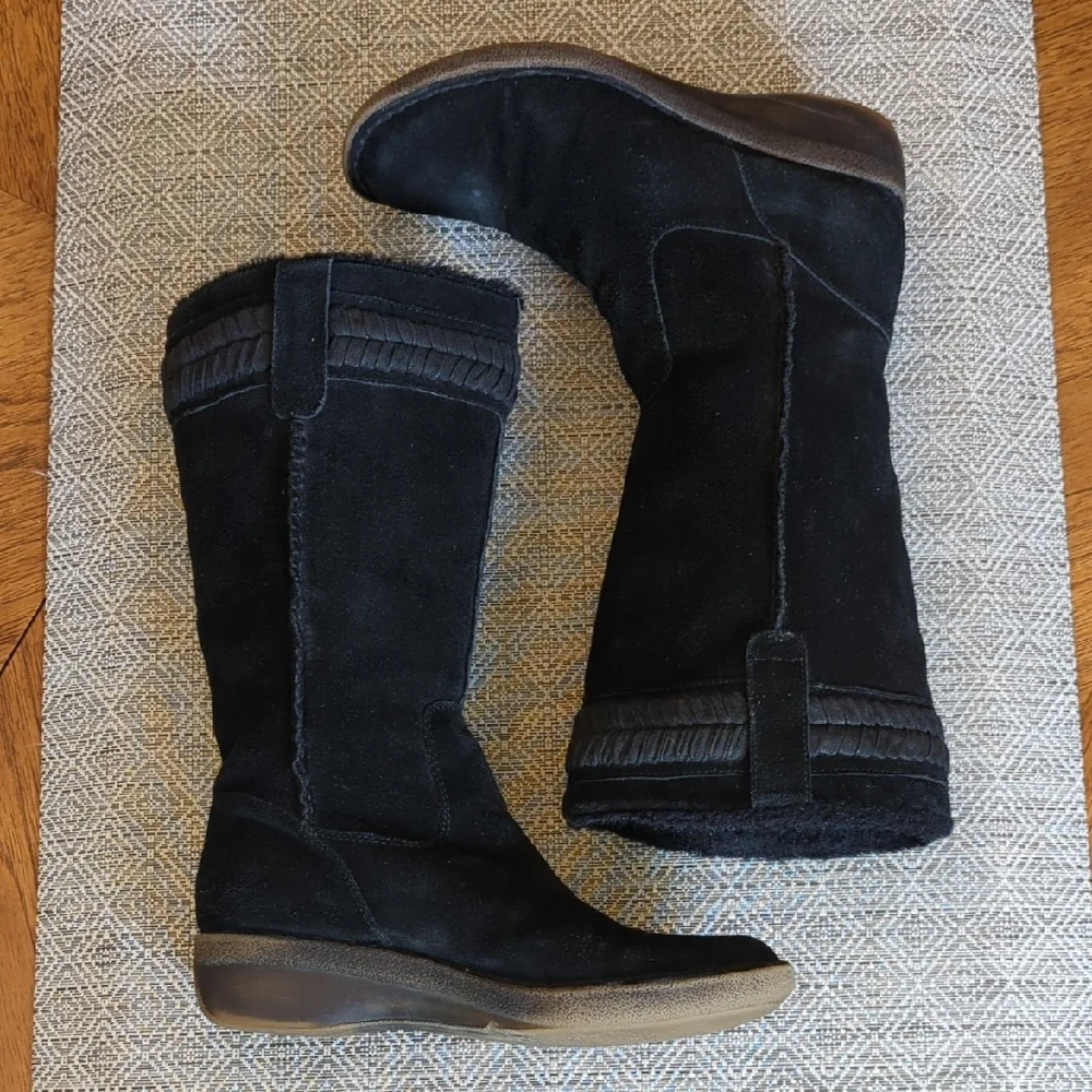 Nine West Vintange American Collection Black Suede Boots Faux Fur Trim